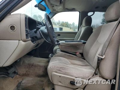 Zdjęcie 7 z 12 samochodu: 2003 CHEVROLET TAHOE C1500 VIN:1GNEC13V13R305590 - miniatura