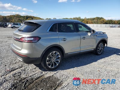 Trzecie zdjęcie samochodu z tyłu: 2023 LINCOLN NAUTILUS RESERVE VIN:2LMPJ8KP2PBL21664 - miniatura