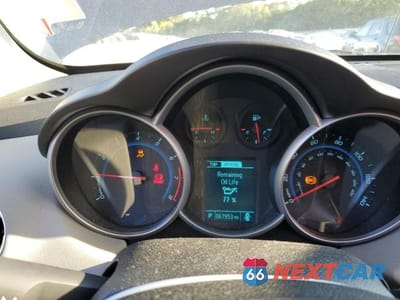 Zdjęcie 9 z 12 samochodu: 2014 CHEVROLET CRUZE LS VIN:1G1PA5SG4E7455928 - miniatura