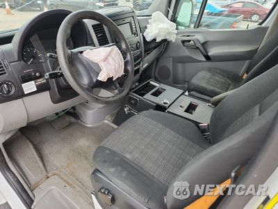 Zdjęcie 8 z 14 samochodu: 2016 BENZ SPRINTER CARGO 2500 VIN:WDAPE7CD0GP232688 - miniatura