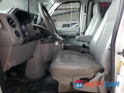 Zdjęcie 7 z 13 samochodu: 2012 FORD ECONOLINE E250 VAN VIN:1FTNE2EW9CDB09036 - miniatura