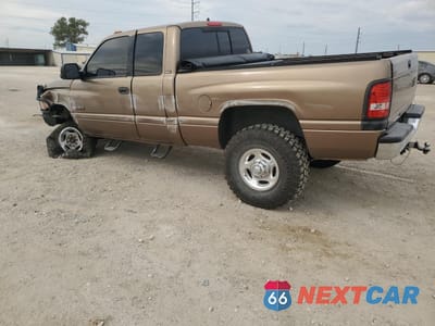 Drugie zdjęcie samochodu z przodu: 2001 DODGE RAM 2500 VIN:1B7KF23681J164918 - miniatura