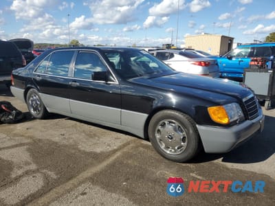 Czwarte zdjęcie samochodu z boku: 1993 MERCEDES-BENZ 500 SEL VIN:WDBGA51E3PA135382 - miniatura