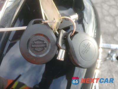 Zdjęcie 8 z 9 samochodu: 2008 HARLEY-DAVIDSON FLHX VIN:1HD1KB4128Y676541 - miniatura