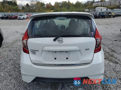 Zdjęcie 6 z 14 samochodu: 2017 NISSAN VERSA NOTE S VIN:3N1CE2CPXHL370666 - miniatura