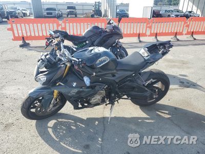Trzecie zdjęcie samochodu z tyłu: 2018 BMW S 1000 R VIN:WB10D6208JZ762183 - miniatura