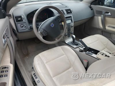 Zdjęcie 8 z 12 samochodu: 2009 VOLVO C70 T5 VIN:YV1MC67249J072582 - miniatura