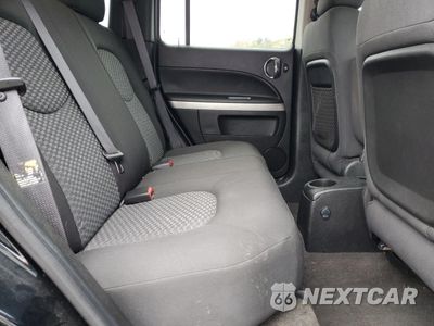 Zdjęcie 11 z 14 samochodu: 2007 CHEVROLET HHR LT VIN:3GNDA23D17S530920 - miniatura