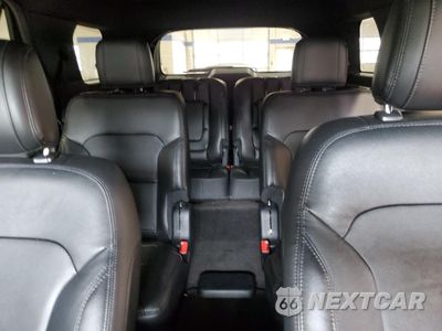 Zdjęcie 10 z 16 samochodu: 2018 FORD EXPLORER XLT VIN:1FM5K8D88JGC03429 - miniatura