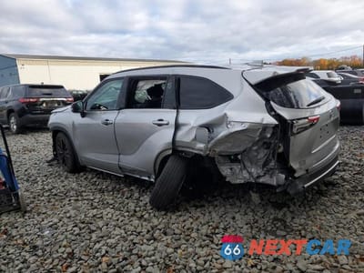 Drugie zdjęcie samochodu z przodu: 2023 TOYOTA HIGHLANDER L VIN:5TDKDRBH7PS510566 - miniatura