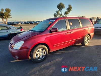 2010 KIA SEDONA LX KNDMG4C38A6353921 - główne zdjęcie licytacji z USA - miniatura
