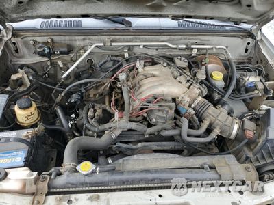 Zdjęcie 11 z 14 samochodu: 2004 NISSAN FRONTIER CREW CAB XE V6 VIN:1N6ED27T94C455517 - miniatura