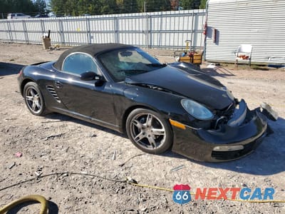 Czwarte zdjęcie samochodu z boku: 2005 PORSCHE BOXSTER VIN:WP0CA29855U710803 - miniatura