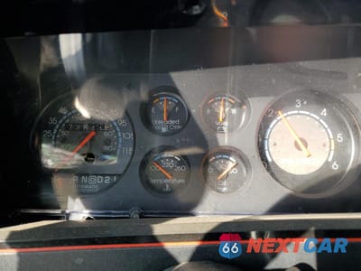 Zdjęcie 9 z 12 samochodu: 1987 CHEVROLET MONTE CARLO VIN:1G1GZ11G4HP108235 - miniatura