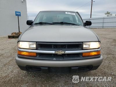 Piąte zdjęcie samochodu w środku: 2002 CHEVROLET S TRUCK S10 VIN:1GCCS14W228192389 - miniatura