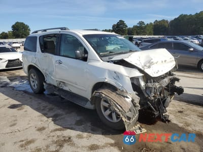 Czwarte zdjęcie samochodu z boku: 2014 NISSAN ARMADA SV VIN:5N1BA0ND3EN600261 - miniatura
