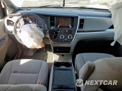 Zdjęcie 8 z 13 samochodu: 2015 TOYOTA SIENNA LE VIN:5TDKK3DC7FS665508 - miniatura