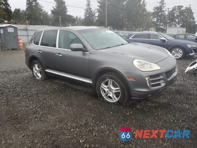 Czwarte zdjęcie samochodu z boku: 2008 PORSCHE CAYENNE VIN:WP1AA29P18LA06587 - miniatura