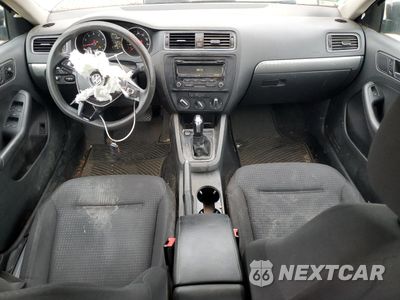 Zdjęcie 8 z 12 samochodu: 2015 VOLKSWAGEN JETTA SE VIN:3VWD17AJ9FM336425 - miniatura