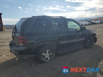 Trzecie zdjęcie samochodu z tyłu: 2002 CHEVROLET TRAILBLAZER VIN:1GNDT13S722220715 - miniatura