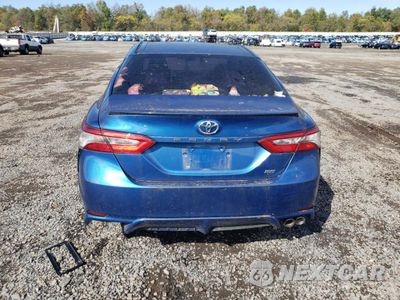 Zdjęcie 6 z 12 samochodu: 2018 TOYOTA CAMRY L VIN:4T1B11HKXJU144503 - miniatura