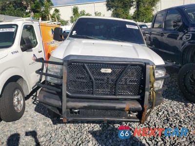 Piąte zdjęcie samochodu w środku: 2011 FORD F250 SUPER DUTY VIN:1FT7W2BT7BEC91702 - miniatura