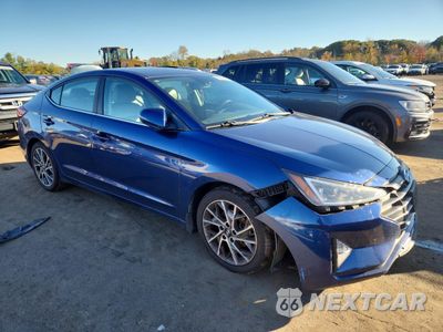 Czwarte zdjęcie samochodu z boku: 2019 HYUNDAI ELANTRA SEL VIN:5NPD84LF0KH481584 - miniatura