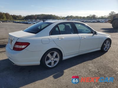 Trzecie zdjęcie samochodu z tyłu: 2010 MERCEDES-BENZ C 300 4MATIC VIN:WDDGF8BB2AR099823 - miniatura