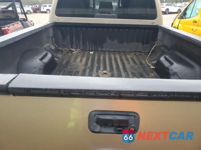 Zdjęcie 10 z 15 samochodu: 2011 FORD F350 SUPER DUTY VIN:1FT8W3BT6BEA05462 - miniatura