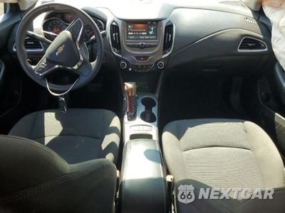 Zdjęcie 8 z 11 samochodu: 2018 CHEVROLET CRUZE LT VIN:1G1BE5SM7J7176634 - miniatura