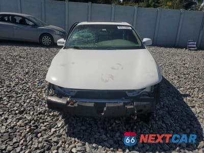 Piąte zdjęcie samochodu w środku: 1999 PONTIAC GRAND PRIX GT VIN:1G2WP12KXXF258869 - miniatura