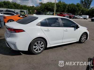 Trzecie zdjęcie samochodu z tyłu: 2021 TOYOTA COROLLA LE VIN:5YFEPMAE8MP198874 - miniatura