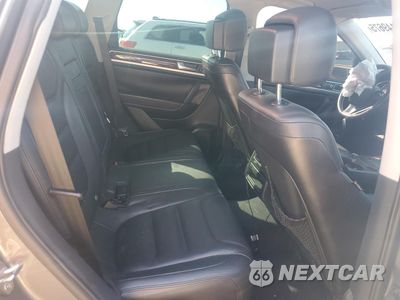 Zdjęcie 11 z 15 samochodu: 2012 VOLKSWAGEN TOUAREG V6 VIN:WVGEF9BP1CD009740 - miniatura