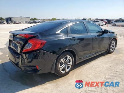 Trzecie zdjęcie samochodu z tyłu: 2017 HONDA CIVIC LX VIN:19XFC2F57HE040627 - miniatura