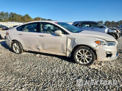 Czwarte zdjęcie samochodu z boku: 2020 FORD FUSION SEL VIN:3FA6P0MU3LR104561 - miniatura