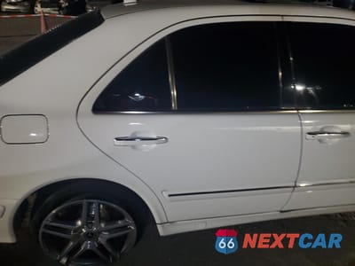 Zdjęcie 11 z 13 samochodu: 2001 MERCEDES-BENZ E 320 VIN:WDBJF65J31B184264 - miniatura