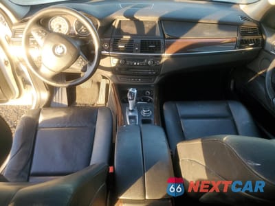 Zdjęcie 8 z 15 samochodu: 2013 BMW X5 XDRIVE35I VIN:5UXZV4C51D0B17049 - miniatura