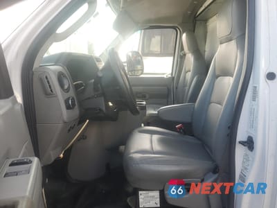 Zdjęcie 7 z 13 samochodu: 2021 FORD ECONOLINE E450 SUPER DUTY CUTAWAY VAN VIN:1FDXE4FNXMDC03868 - miniatura