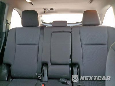 Zdjęcie 10 z 13 samochodu: 2016 TOYOTA HIGHLANDER LE VIN:5TDZKRFH9GS179908 - miniatura