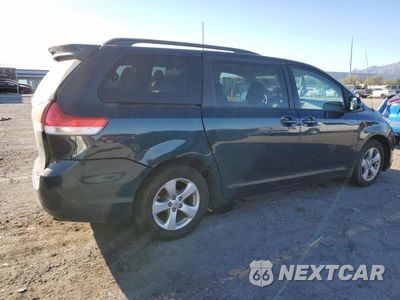 Trzecie zdjęcie samochodu z tyłu: 2012 TOYOTA SIENNA LE VIN:5TDKK3DC8CS221923 - miniatura