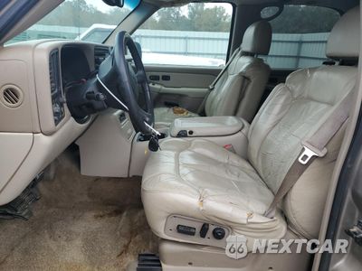 Zdjęcie 7 z 13 samochodu: 2002 CHEVROLET TAHOE C1500 VIN:1GNEC13ZX2J160808 - miniatura