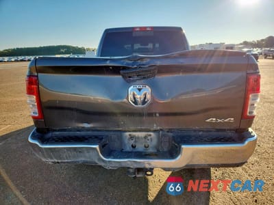 Zdjęcie 6 z 12 samochodu: 2022 RAM 2500 TRADESMAN VIN:3C6UR5CL6NG391997 - miniatura