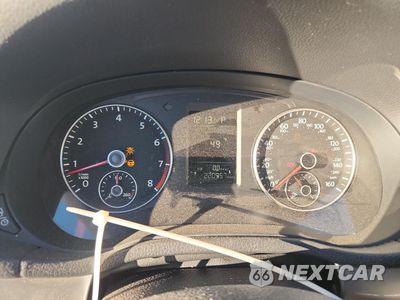 Zdjęcie 9 z 13 samochodu: 2015 VOLKSWAGEN PASSAT S VIN:1VWAT7A34FC014842 - miniatura