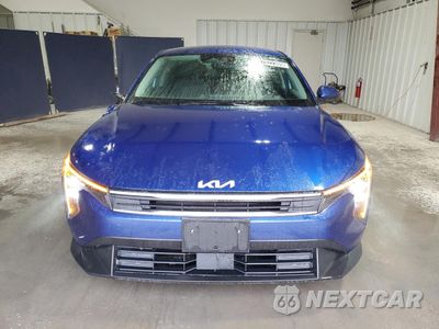 Piąte zdjęcie samochodu w środku: 2025 KIA K4 LX VIN:3KPFT4DE7SE067042 - miniatura