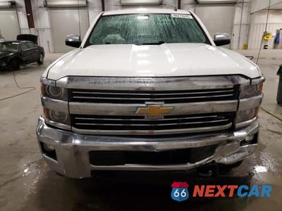 Piąte zdjęcie samochodu w środku: 2015 CHEVROLET SILVERADO K2500 HEAVY DUTY LTZ VIN:1GC1KWEG2FF178943 - miniatura