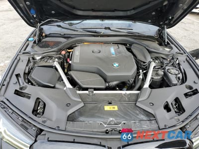 Zdjęcie 11 z 13 samochodu: 2023 BMW 530E VIN:WBA13AG08PCM36169 - miniatura