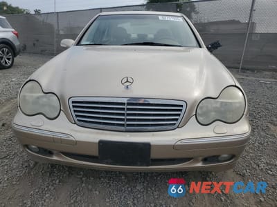 Piąte zdjęcie samochodu w środku: 2003 MERCEDES-BENZ C 320 4MATIC VIN:WDBRF84J23F340354 - miniatura
