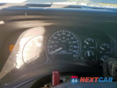Zdjęcie 9 z 12 samochodu: 2002 CHEVROLET SILVERADO C2500 HEAVY DUTY VIN:1GCHC24162E108783 - miniatura