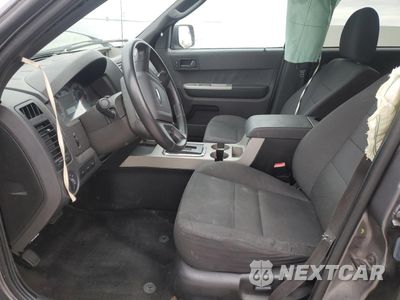 Zdjęcie 7 z 14 samochodu: 2011 FORD ESCAPE XLT VIN:1FMCU0D73BKB42211 - miniatura