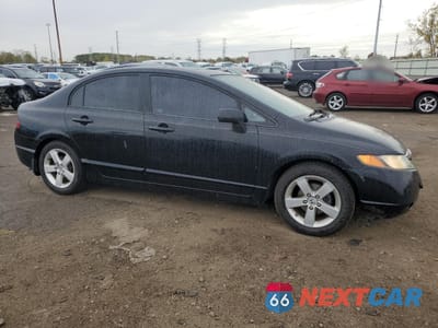 Czwarte zdjęcie samochodu z boku: 2008 HONDA CIVIC EX VIN:1HGFA16828L080634 - miniatura